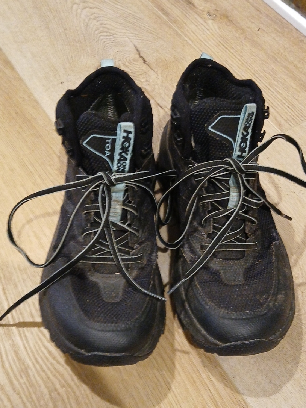 Hoka One One Toa Men's Black and Light Blue Trail Runners Hiking Shoes 8.5